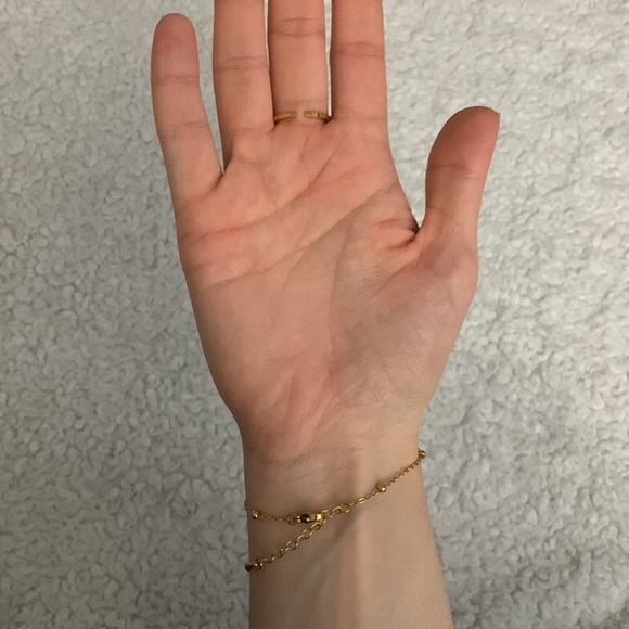 Gold Butterfly Hand Chain - Picture 7 of 17